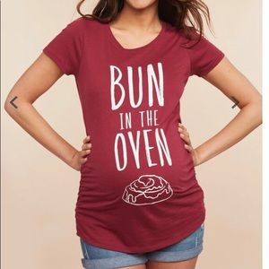 Motherhood graphic tee